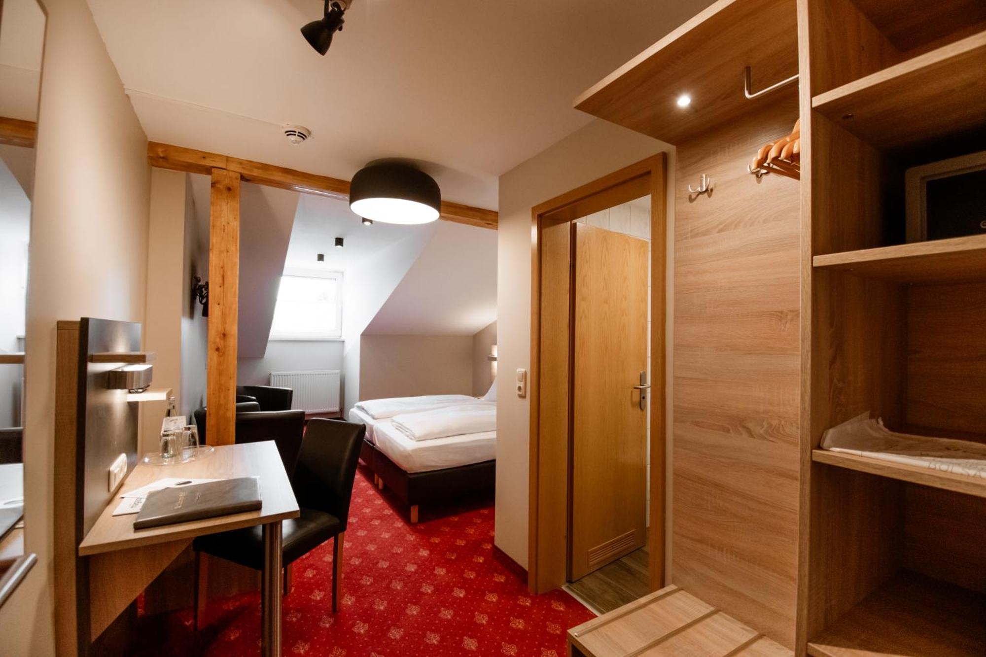 Hotel Pockinger Hof ポッキング エクステリア 写真