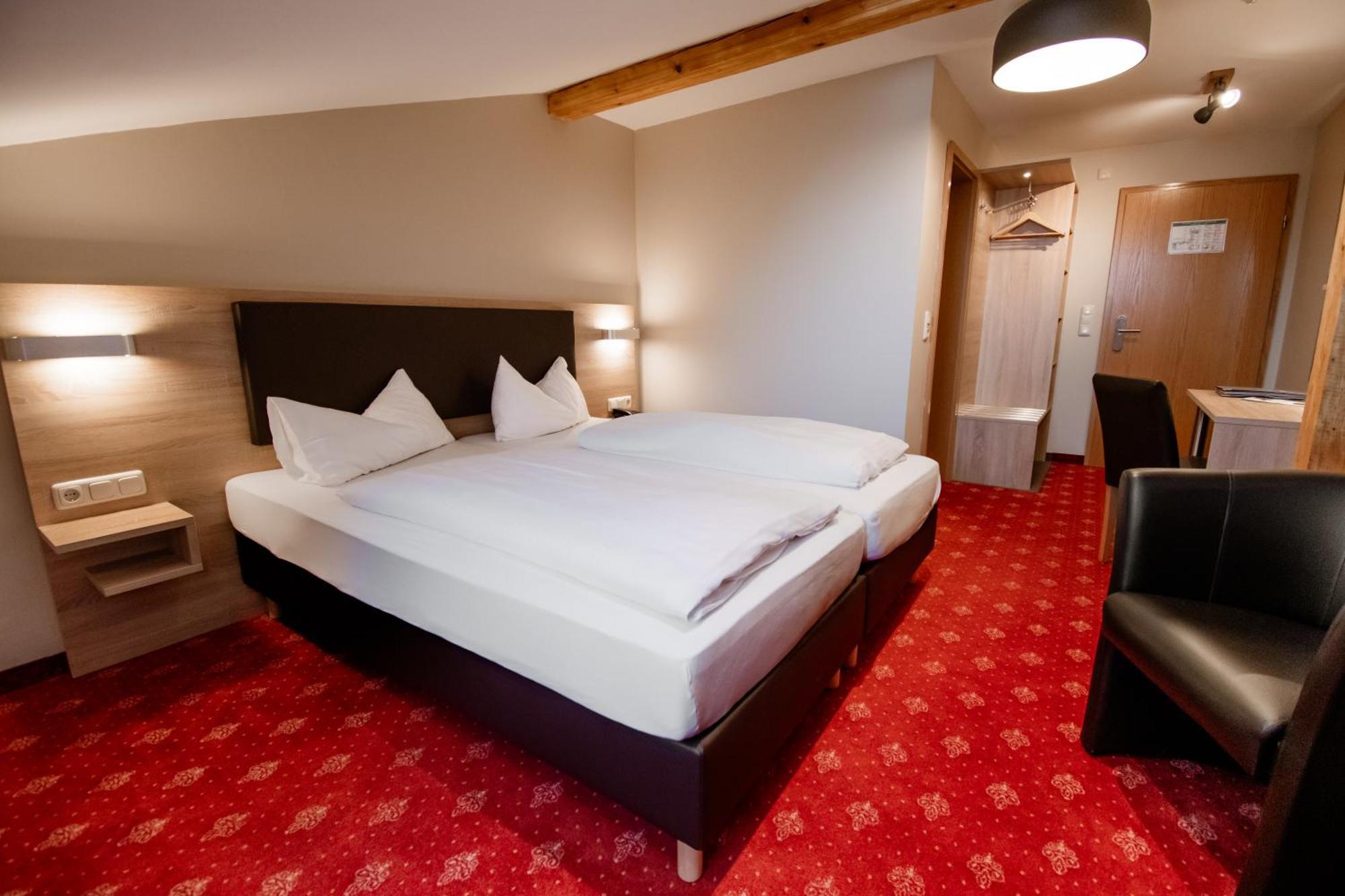 Hotel Pockinger Hof ポッキング エクステリア 写真