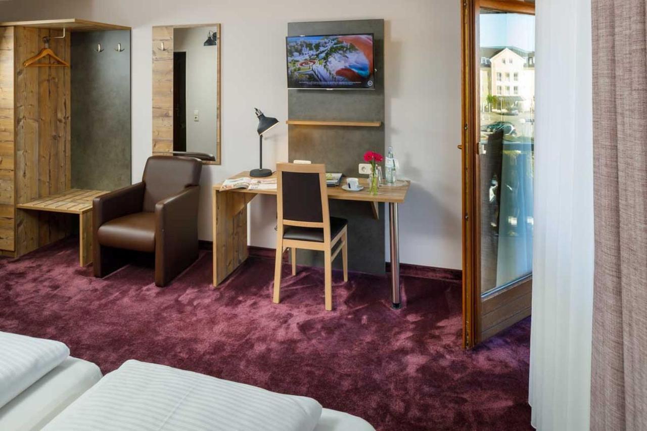 Hotel Pockinger Hof ポッキング エクステリア 写真